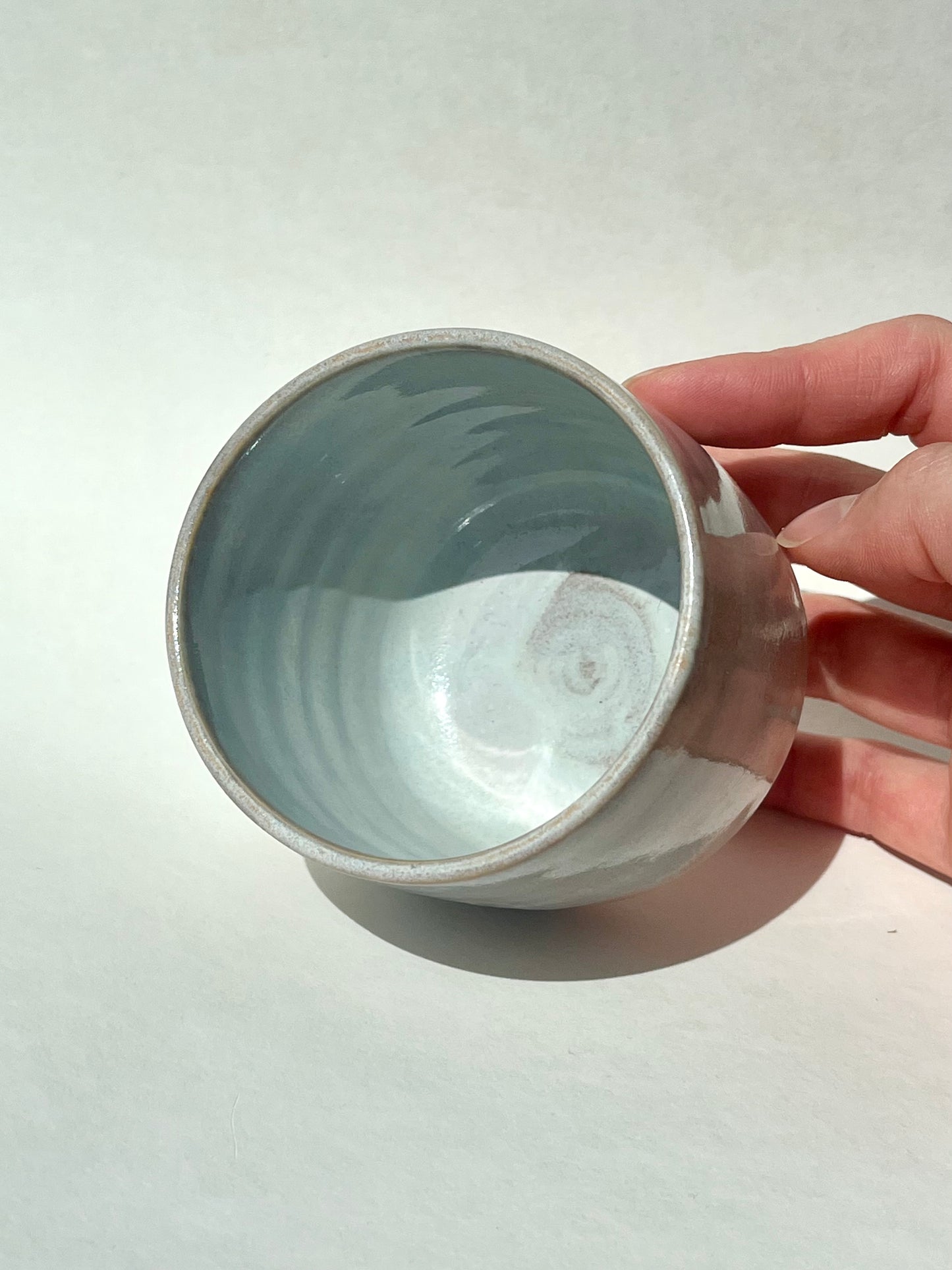 Porcelain cup ll