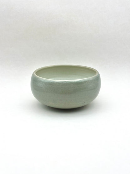 (PREORDER) Celadon snow donut bowl