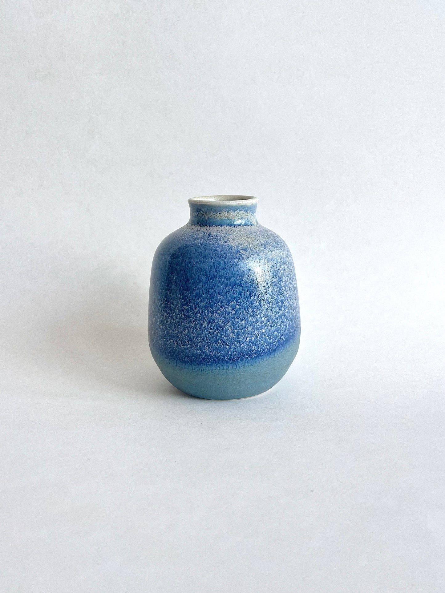 Sapphire Celeste Vase