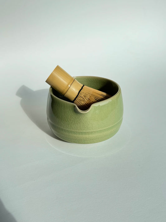 jade crackle matcha bowl