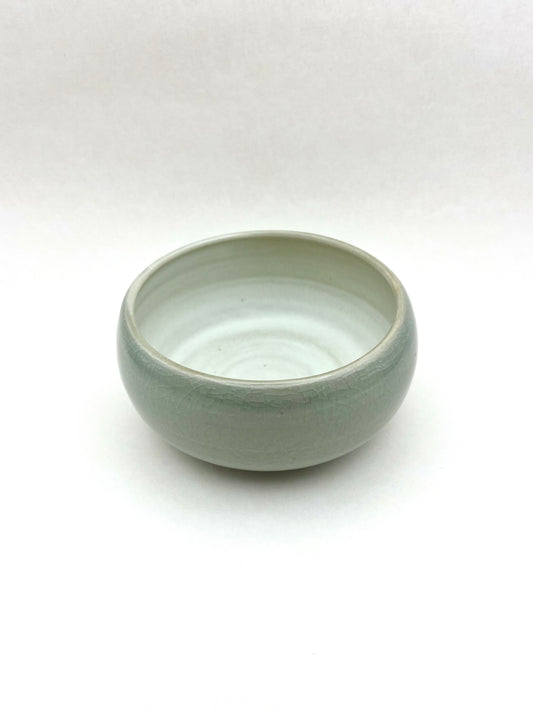 (PREORDER) Celadon snow donut bowl