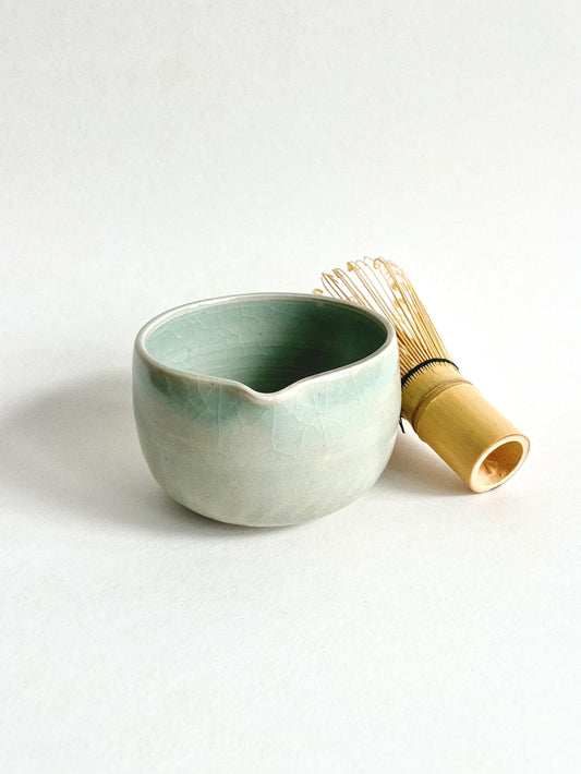 (PREORDER) Porcelain celadon matcha bowl