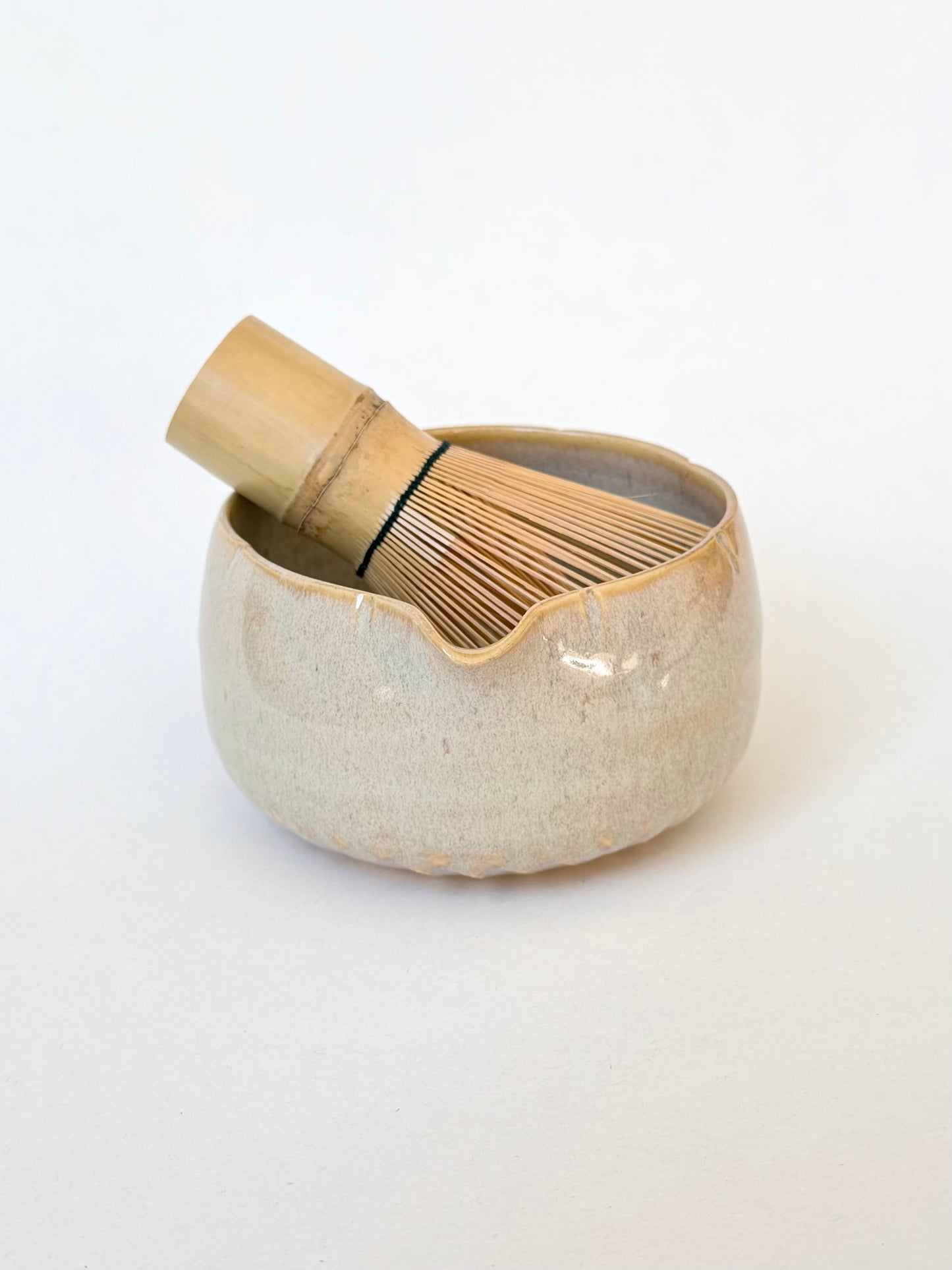 milky ice flower matcha bowl