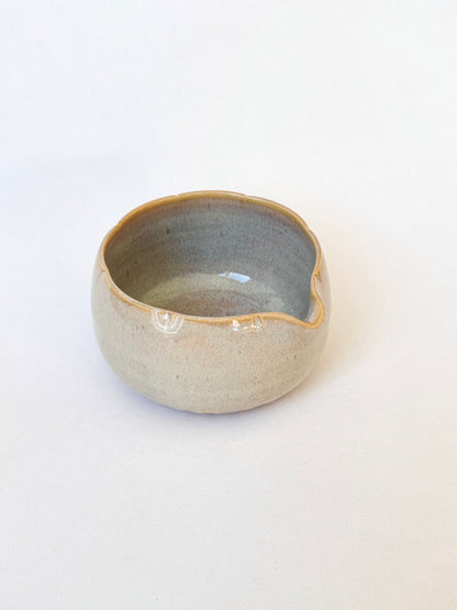 milky ice flower matcha bowl
