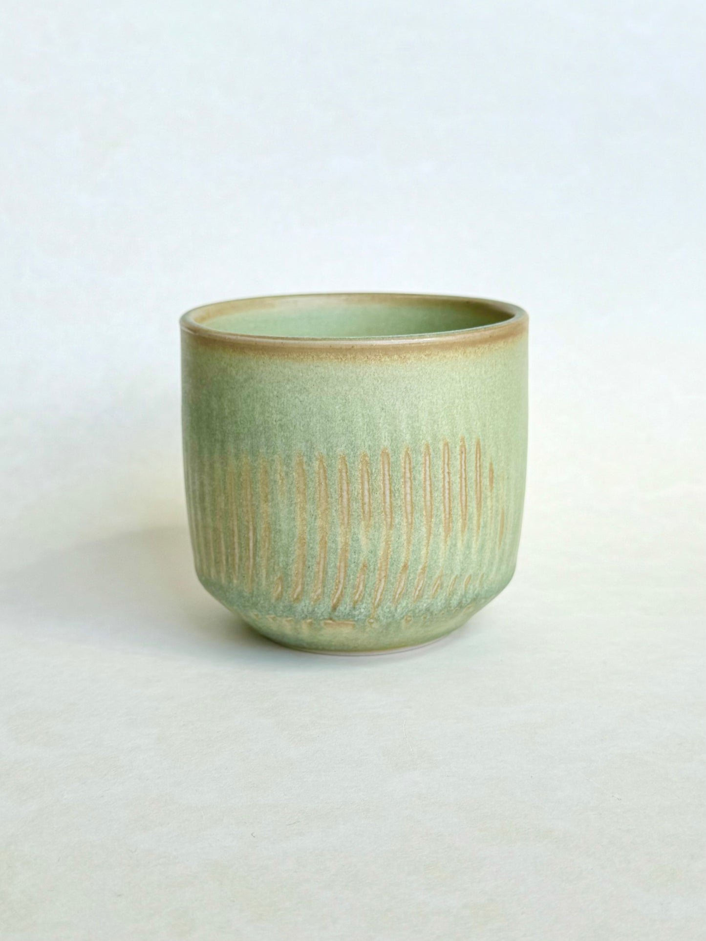 Pistachio chatter cup l