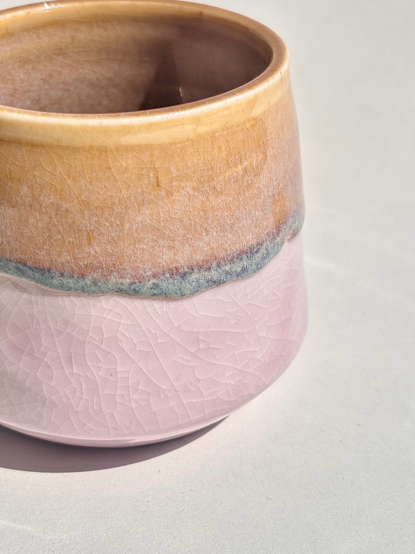 haze & pink crackle latte cup