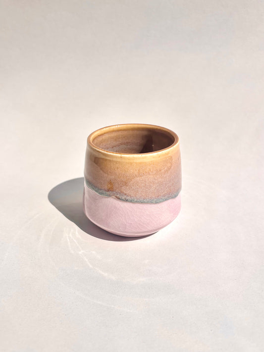 haze & pink crackle latte cup