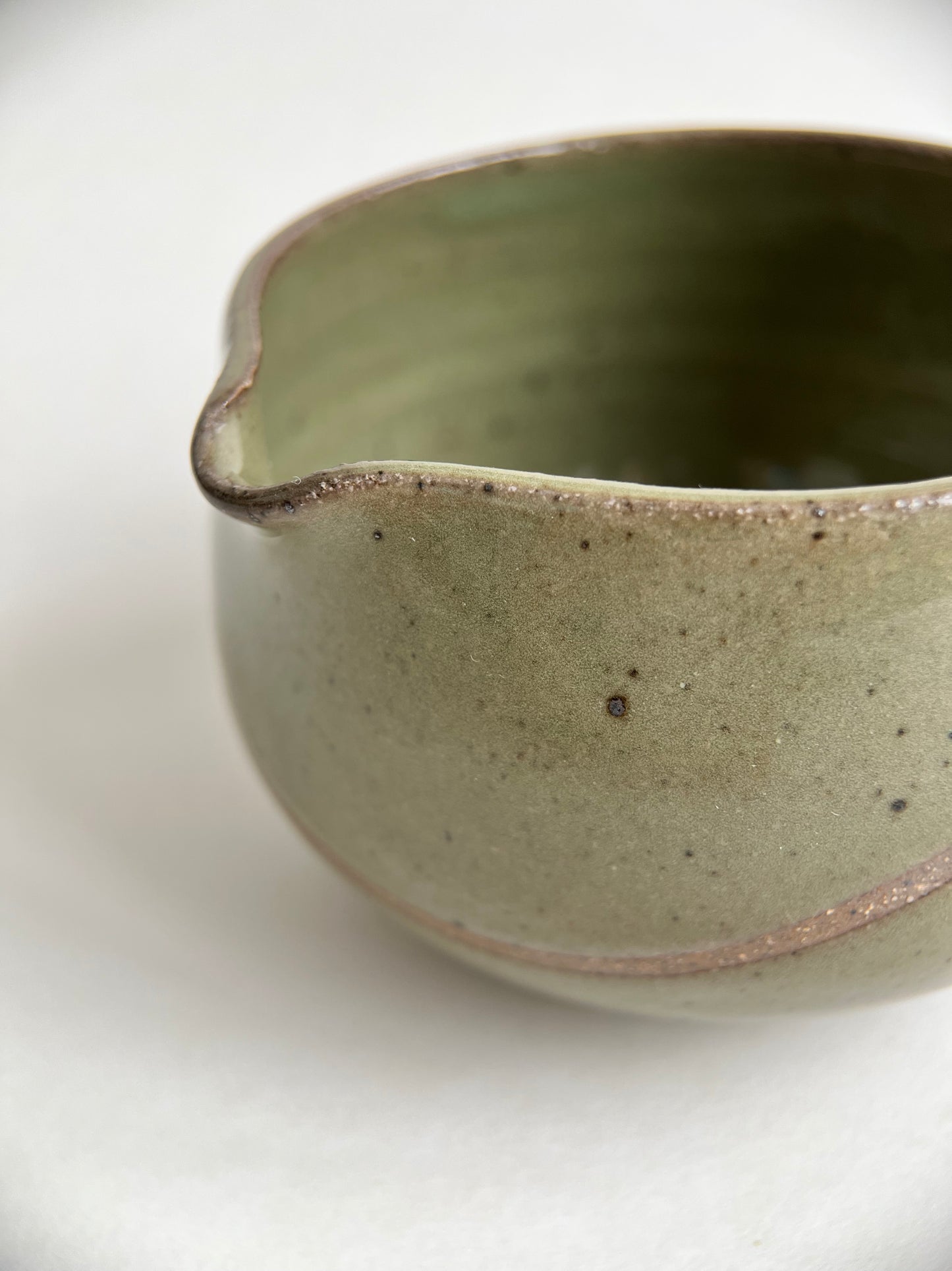 (PREORDER) Deep Green Wavy Matcha Bowl